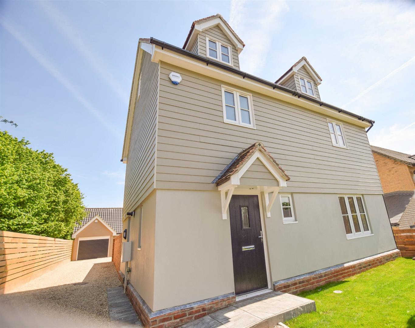 4 Bedroom to let in Six Mile Bottom Cheffins Newmarket Office